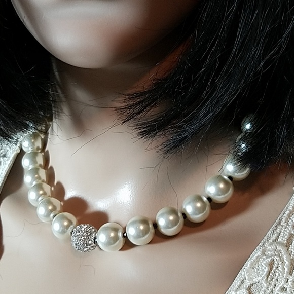 Vieste Jewelry - Vieste Fireball Large Faux Pearl Necklace